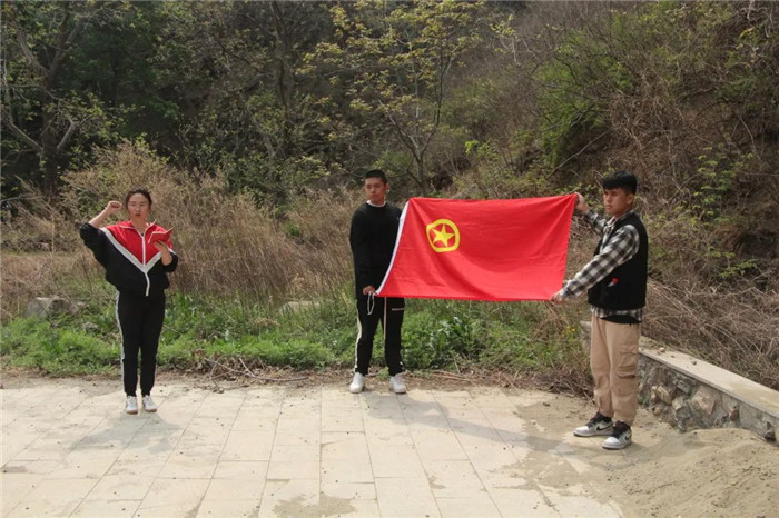 2.jpg