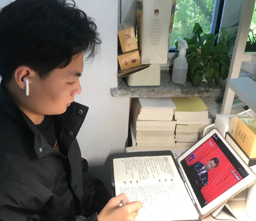 1666948963161.jpg 1666948963161.jpg